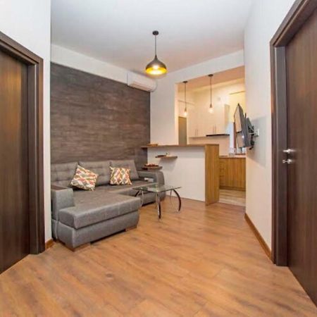 Boutique Apartment Erevan Esterno foto