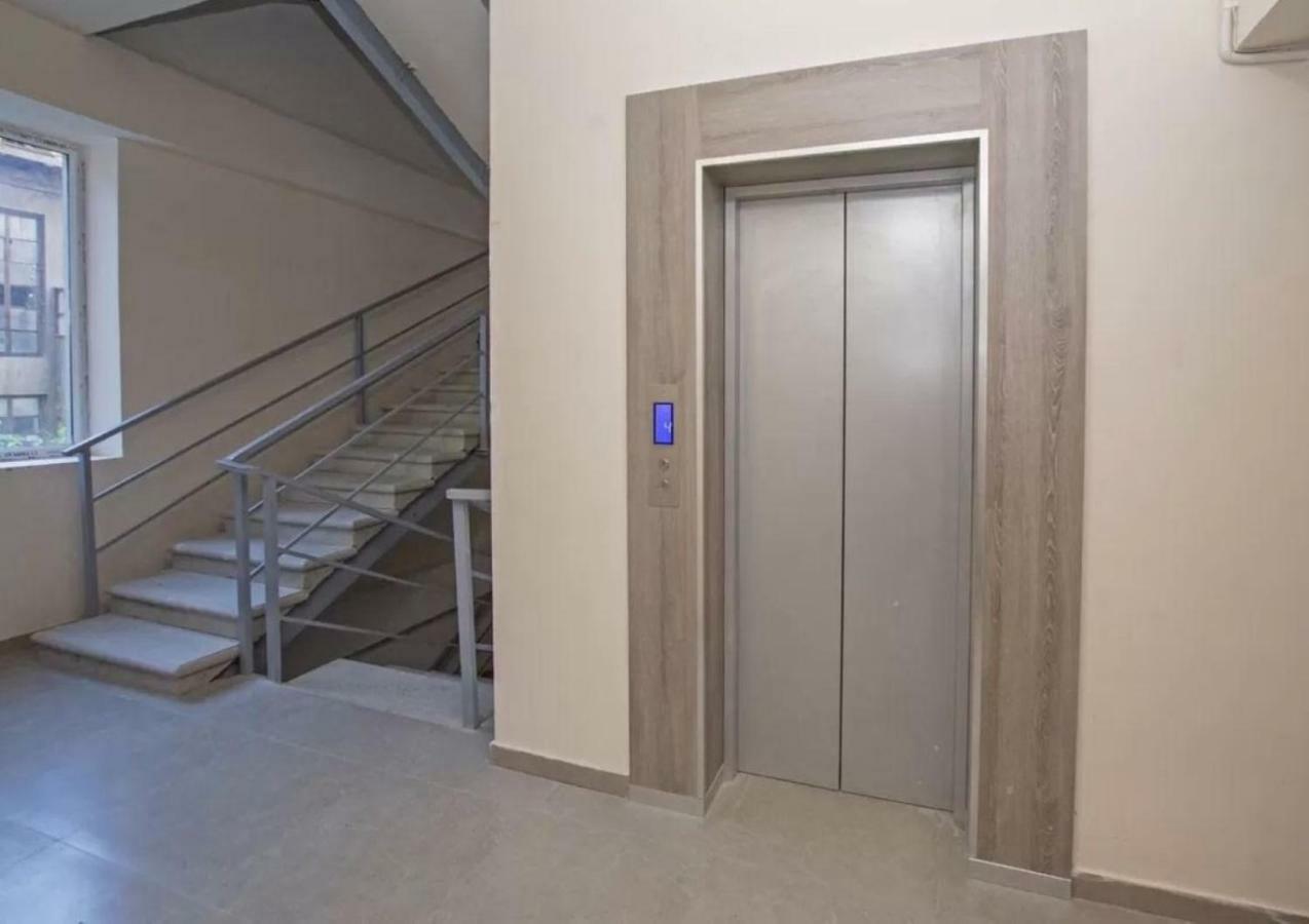 Boutique Apartment Erevan Esterno foto
